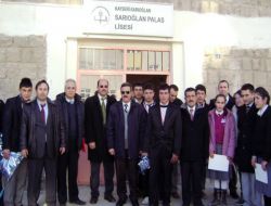 Palas Belediyesi, Özverili Eğitimcilerle Başarılı Öğrencilere Plaket Verdi