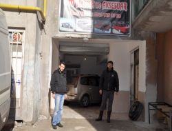 Kar Ve Soğuk Olmaması Oto Yıkamacıların Yüzünü Güldürdü