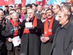İşçilerden Bandolu Eylem