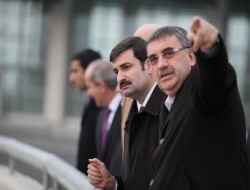 Başkan Toçoğlu, Arifiye'de Yaptırılan Modern Terminalde İnceleme Yaptı