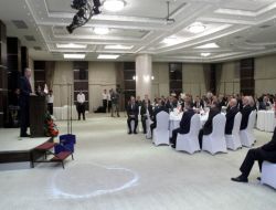 Başbakan Recep Tayyip Erdoğan 81 İlin Valisiyle Biraraya Geldi