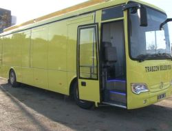 Trabzon Belediyesi Hurdaya Çıkan Otobüsü Mobil Platform'a Çevirdi