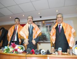 Hantepe Şehidinin Ailesi Üç Generali Arınç'a Şikayet Etti!