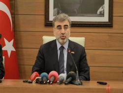 Venezuella Dönüşü Bakan Yıldız’dan Türk Müteahhitlere Müjde