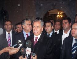 Şivan Perver'e Sahip Çıktı!