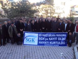 Çiftçiler Sigarayı Bırakıp Sigortalı Oldu