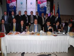 Ak Parti Amasya Milletvekili Gülle: Toplumun Kurallarına, Sosyal Yaşantısına Engel Olmamak Lazım