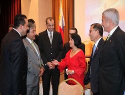 Filipinler Lideri Arroyo: Türk Okullarının Sayısını Artırın