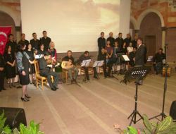 Nevşehir’de Öğretmenler Müzik Ziyafeti Sundu