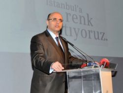 Tarihi Beyazıt Yangın Kulesi İstanbul’u Yeniden Renklendirdi