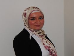 İsveç Siyasetinde Türk Kızının Başarısı