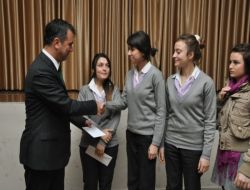 Eyüplü Öğrenciler, Eğitim Desteğinde İlk Taksitlerini Aldı