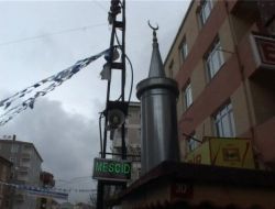 Minarenin Görüntüsü Var Sesi Yok