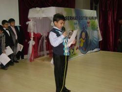 Minikler Okuma Sevincini Aileleriyle Paylaştı