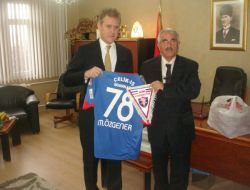 Tff Heyeti Karabükspor'u Ziyaret Etti