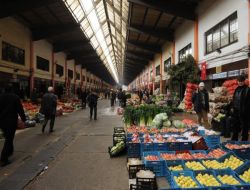 Başkentli Tropikal Meyveleri Sevdi