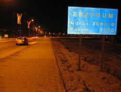 Beklenen Kar Erzurum'u Teğet Geçti