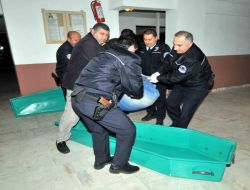 Eşini Tabancayla Yaralayan Polis Memuru İntihar Etti