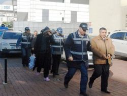 Umreye Gidenleri Dolandıranlar Gözaltına Alındı!