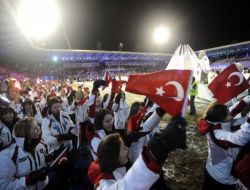 25. Dunya Universiteler Kis Oyunlari