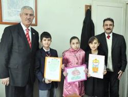 En İyi Geri Dönüşüm Kutusu Tasarımına Ödül