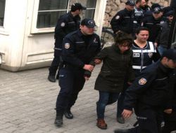 Iğdır’da Terör Örgütü Üyesi Oldukları İddiasıyla Gözaltına Alınan 9 Kişi Adliyeye Çıkarıldı