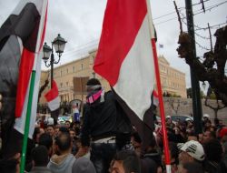 Hüsnü Mübarek, Atina'da Da Protesto Edildi!