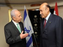 İran'da Demokrasi Taraftarlarını Destekleyen İsrail Yanlısı Gruplar, Mısır’dakilere Karşı İse Soğuk