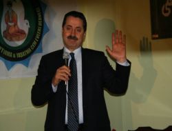 Bakan Çelik, İzmir'de Roman Ve Alevi Vatandaşlarla Buluştu