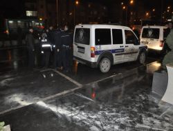 Korsan Gösteri Yapan Grup Polisi Görünce Kaçtı!