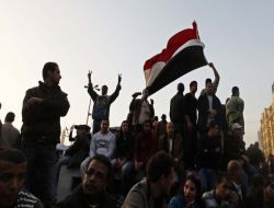 Mısır’daki Gösteriler, Yeni Dönemin Kurgusu İçin Mi Kullanılıyor?