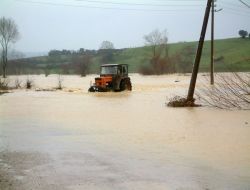 Kartepe’de Kar Kalınlığı 2 Metreye Ulaştı!