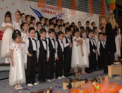 Miniklerin Okuma Bayramı