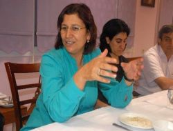 Viranşehir Belediye Başkanı Leyla Güven: İlçenin Bütün Sorunları 2010'da Bitecek
