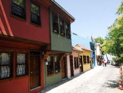 Geleneksel Mimari Bursa Sokaklarında Yaşıyor