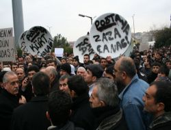 Posta Gazetesi Önündeki Protestoya Polis Müdahale Etti!