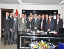 Abd'li Kardeş Şehirden Isparta Belediyesi'ne Ziyaret