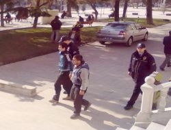 Komşu Binadan Tarihi Ahşap Binanın Duvarını Delip Evi Soydular