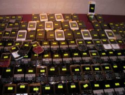 Başkent'te Kaçak Telefon Satışına Geçit Yok!