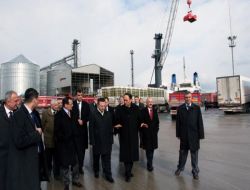 Samsun Limanı'ndaki Yenileme Çalışmaları Bakan Demir'i Memnun Etti