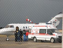 Yaralı Bayan, Ambulans Uçakla Ankara'ya Sevk Edildi