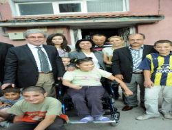 Engelli Nazan, Akülü Araba Sayesinde Artık Nefes Alabilecek