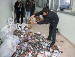 Konya Polisi 67 Bin 200 Korsan Cd Ve Dvd Ele Geçirdi