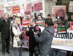 Suriye Başkonsolosluğu Önünde Protesto