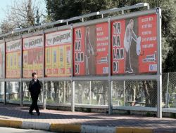 Chp’li Akaydın’dan Başbakan'a Afişli ‘recep Bey’ Göndermesi