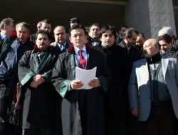 İzmirli Avukatlardan Ortak Açıklama: Yargıtay Ve Danıştay Reformunu Destekliyoruz