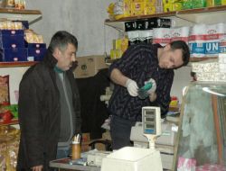 Hırsızlar Sadaka Kutusunu Bile Çaldı