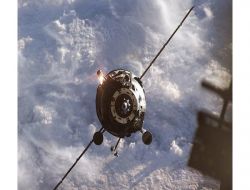 Rusya Uzaya Fırlattığı Yeni Uydusunu Kaybetti