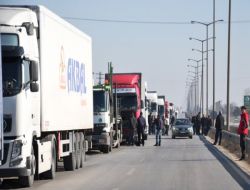 Sınır Kapılarındaki Sistem Arızası Uzun Araç Kuyruğu Oluşturdu