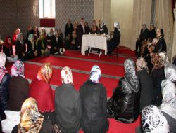 Diyarbakır Müftülüğü Cami Derslerine Kadınları Da Dahil Etti